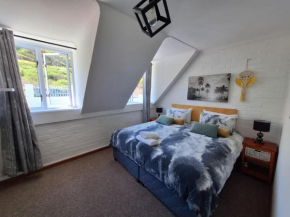 Crestview Holiday Apartment
